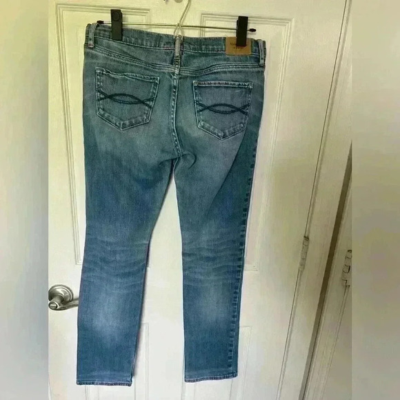 Abercrombie & Fitch Erin Straight leg Jeans size 27. Great, pre-worn condition. - Picture 2 of 9